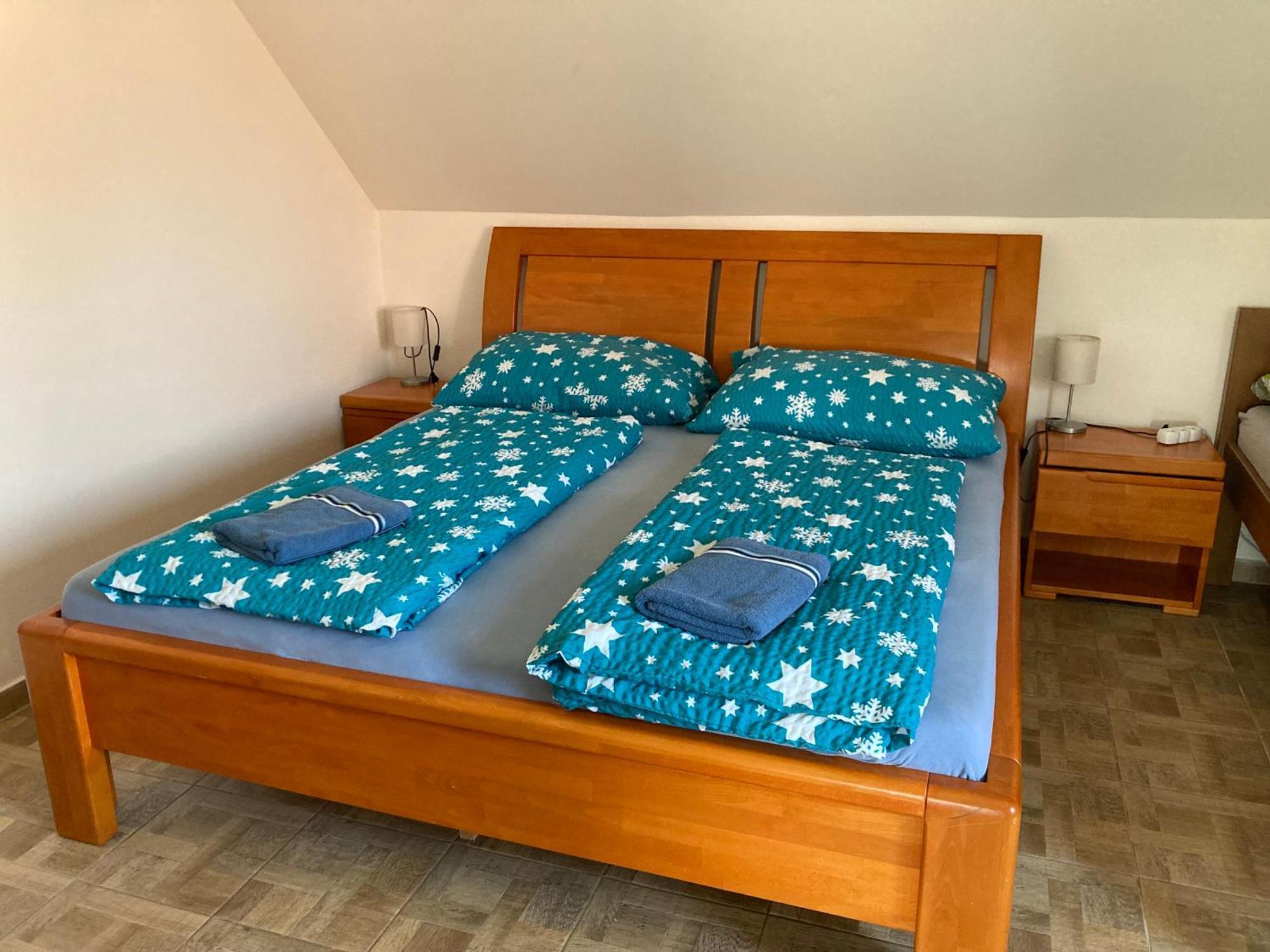 Apartmany S Klimatizaci - Penzion U Kudlacku Pouzdrany Εξωτερικό φωτογραφία